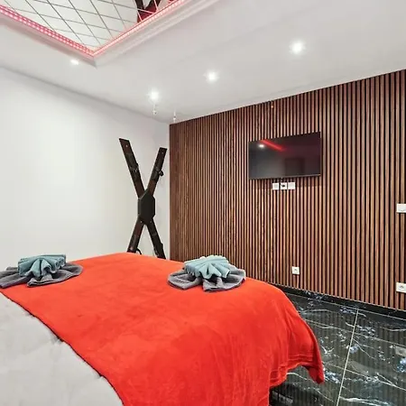 - Avec Jacuzzi Et Sauna Privatif Apartment